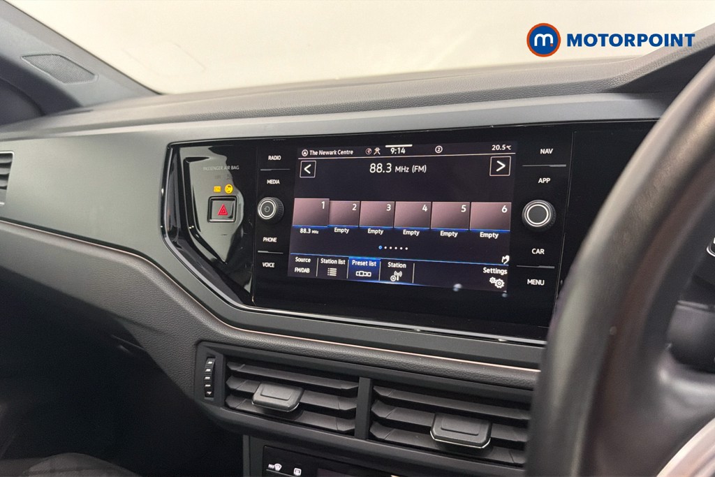 Volkswagen Polo R-Line Manual Petrol Hatchback - Stock Number (1657508) - 9th supplementary image