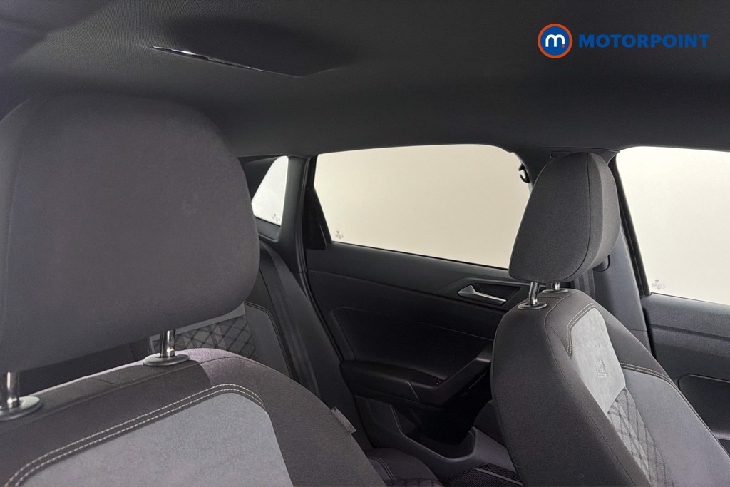 Volkswagen Polo R-Line Manual Petrol Hatchback - Stock Number (1657508) - 23rd supplementary image