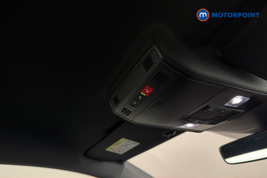 Volkswagen Polo R-Line Manual Petrol Hatchback - Stock Number (1657508) - 32nd supplementary image