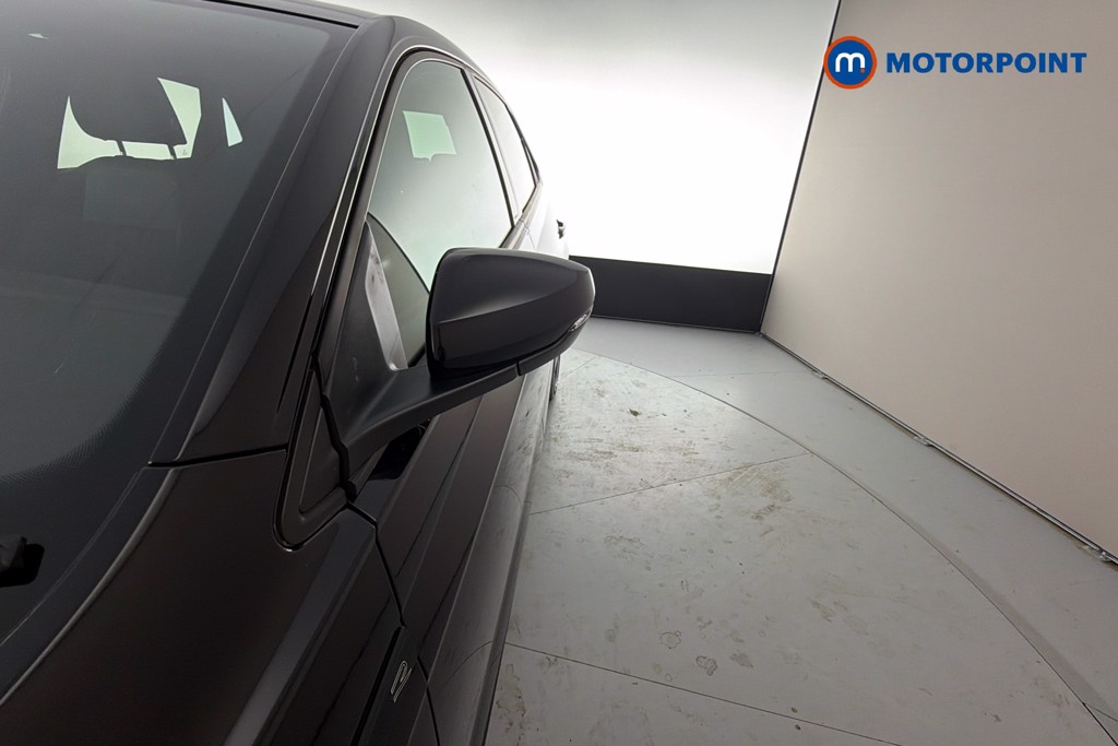 Volkswagen Polo R-Line Manual Petrol Hatchback - Stock Number (1657508) - 43rd supplementary image