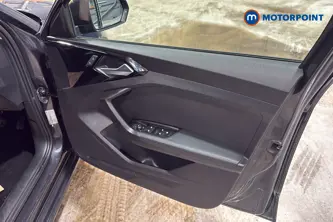 Audi A1 Technik Manual Petrol Hatchback - Stock Number (1657529) - 18th supplementary image