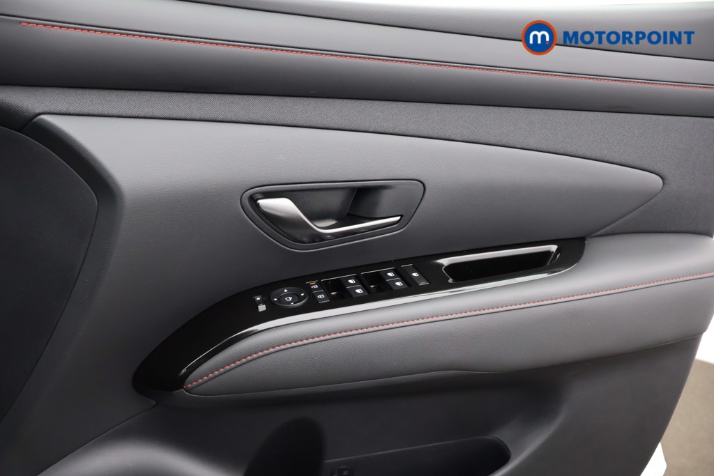 Hyundai Tucson N Line Automatic Petrol-Electric Hybrid SUV - Stock Number (1657689) - 8th supplementary image