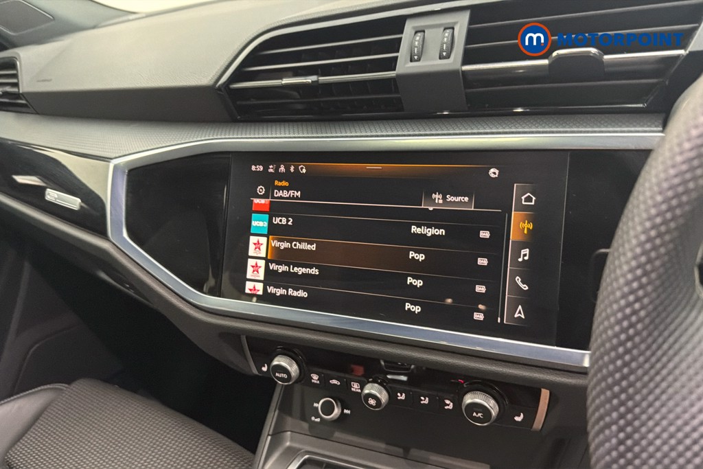 Audi Q3 Vorsprung Automatic Petrol Plug-In Hybrid SUV - Stock Number (1657853) - 9th supplementary image