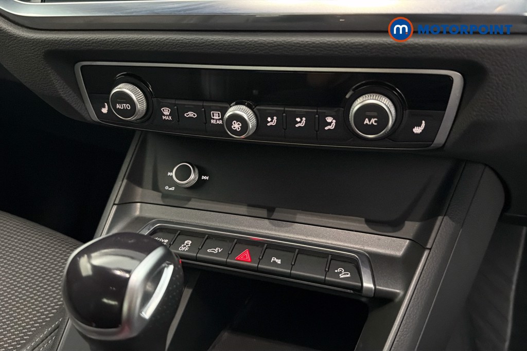 Audi Q3 Vorsprung Automatic Petrol Plug-In Hybrid SUV - Stock Number (1657853) - 12th supplementary image