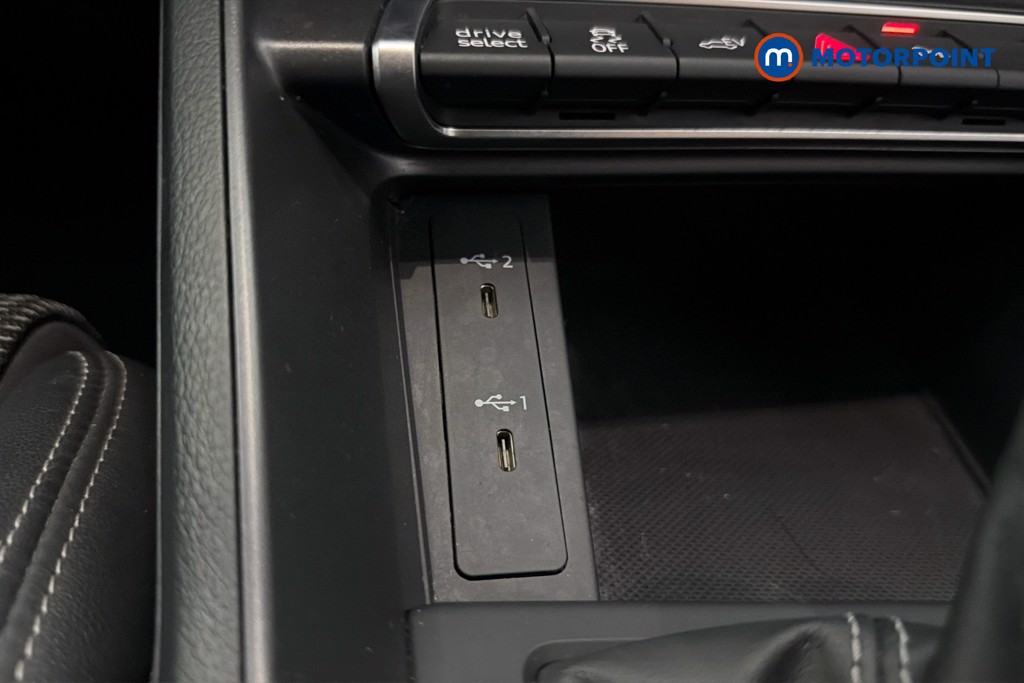 Audi Q3 Vorsprung Automatic Petrol Plug-In Hybrid SUV - Stock Number (1657853) - 17th supplementary image