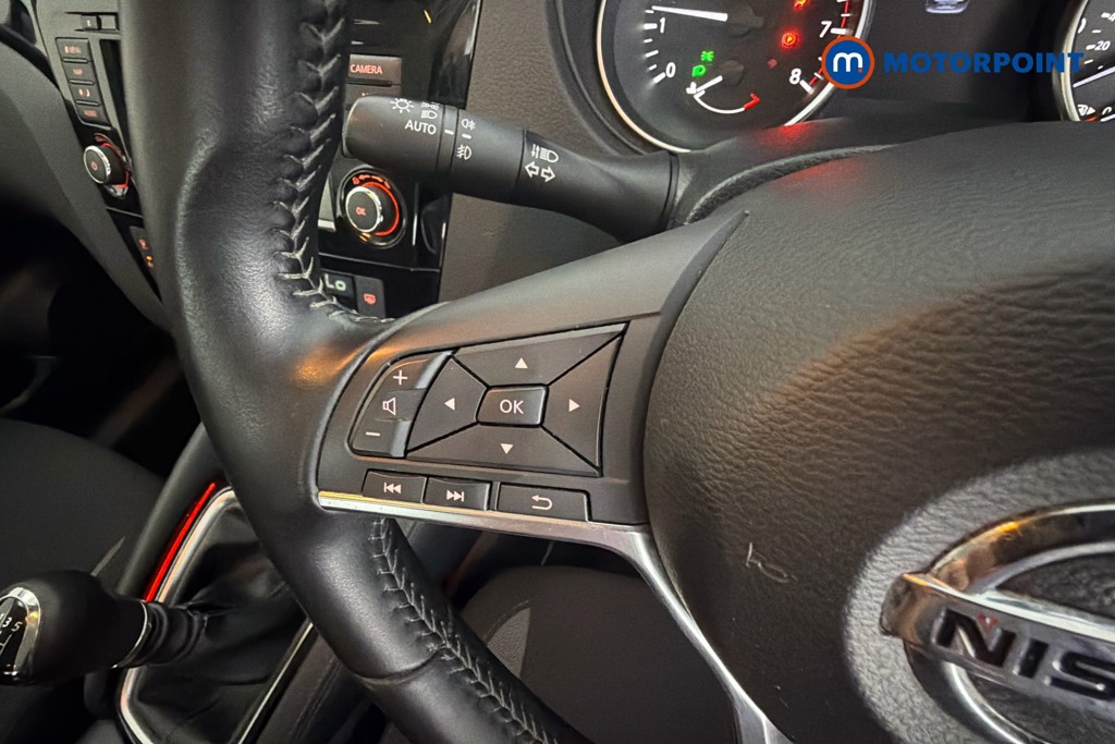 Nissan Qashqai Acenta Premium Manual Petrol SUV - Stock Number (1617538) - 3rd supplementary image