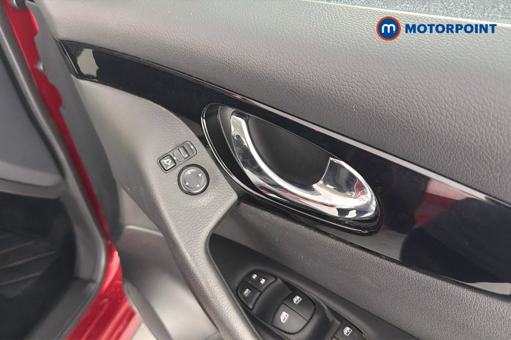 Nissan Qashqai Acenta Premium Manual Petrol SUV - Stock Number (1617538) - 42nd supplementary image