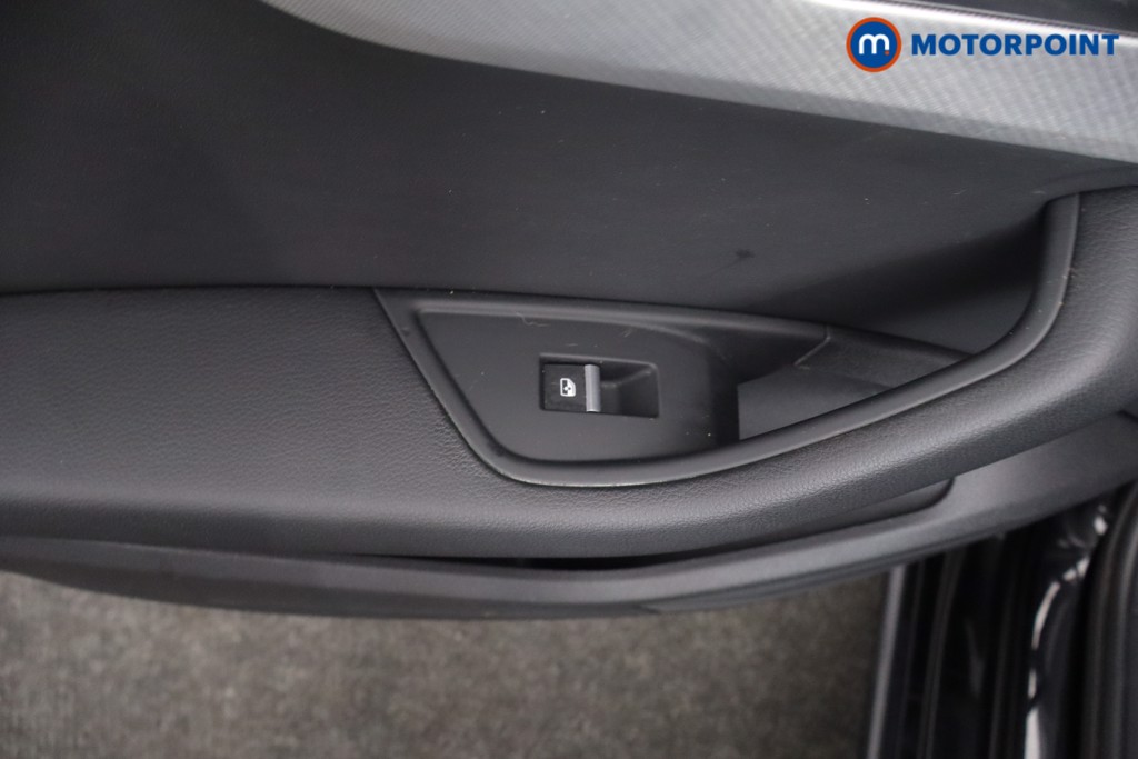 Audi A4 Sport Edition Automatic Petrol Estate - Stock Number (1634423) - 28th supplementary image
