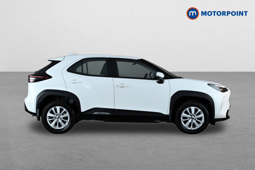 Toyota Yaris Cross Icon Automatic Petrol-Electric Hybrid Estate - Stock Number (1635041) - Drivers side