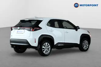 Toyota Yaris Cross Icon Automatic Petrol-Electric Hybrid Estate - Stock Number (1635041) - Drivers side rear corner