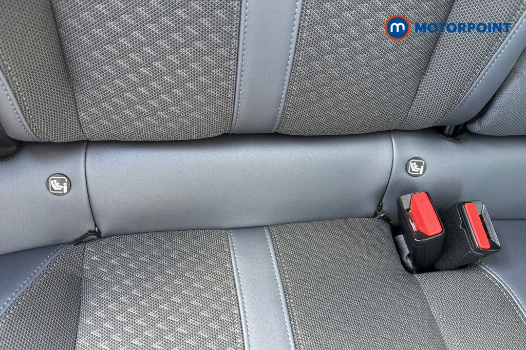 Peugeot 2008 Allure Premium Automatic Petrol SUV - Stock Number (1643299) - 27th supplementary image