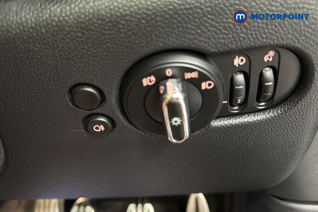 Mini Hatchback Cooper Sport Manual Petrol Hatchback - Stock Number (1646902) - 11th supplementary image