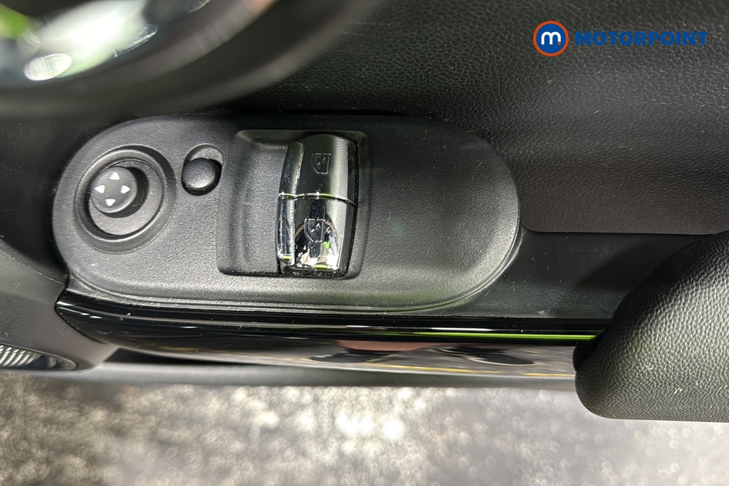 Mini Hatchback Cooper Sport Manual Petrol Hatchback - Stock Number (1646902) - 19th supplementary image