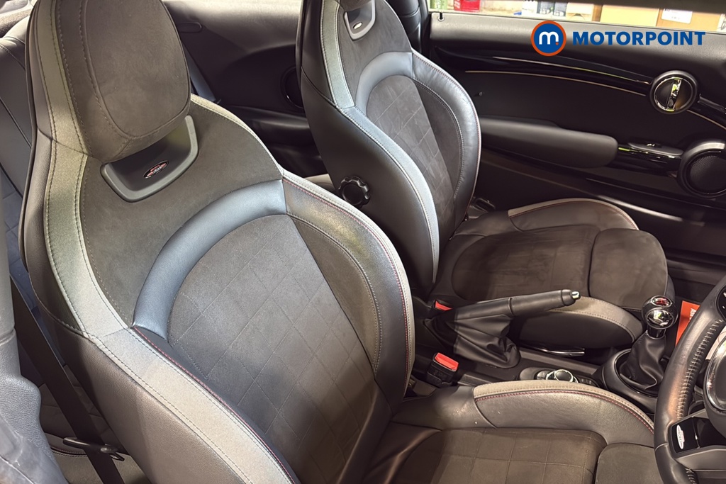 Mini Hatchback Cooper Sport Manual Petrol Hatchback - Stock Number (1646902) - 22nd supplementary image
