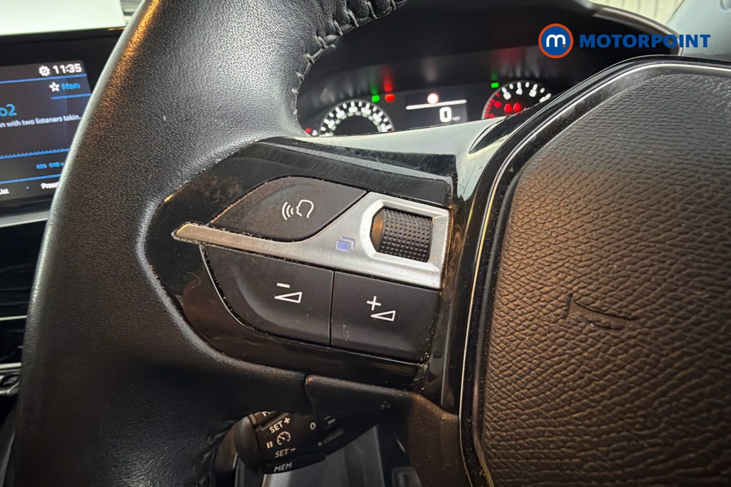 Peugeot 2008 Active Manual Petrol SUV - Stock Number (1647197) - 3rd supplementary image