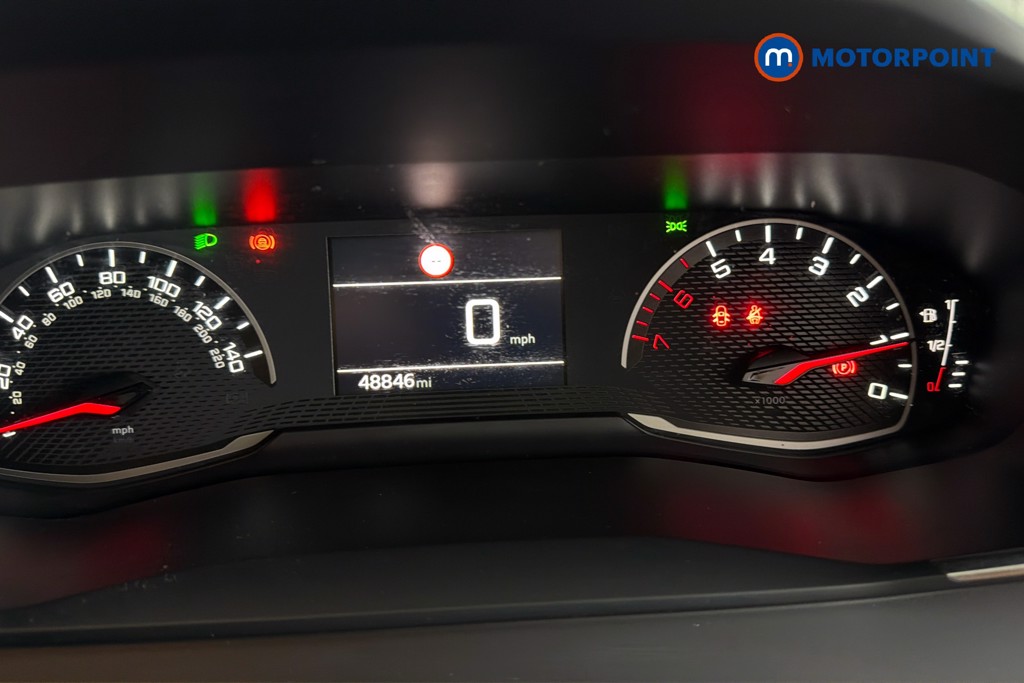 Peugeot 2008 Active Manual Petrol SUV - Stock Number (1647197) - 8th supplementary image