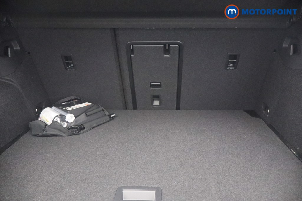 Volkswagen Golf Style Automatic Petrol Hatchback - Stock Number (1649530) - 5th supplementary image