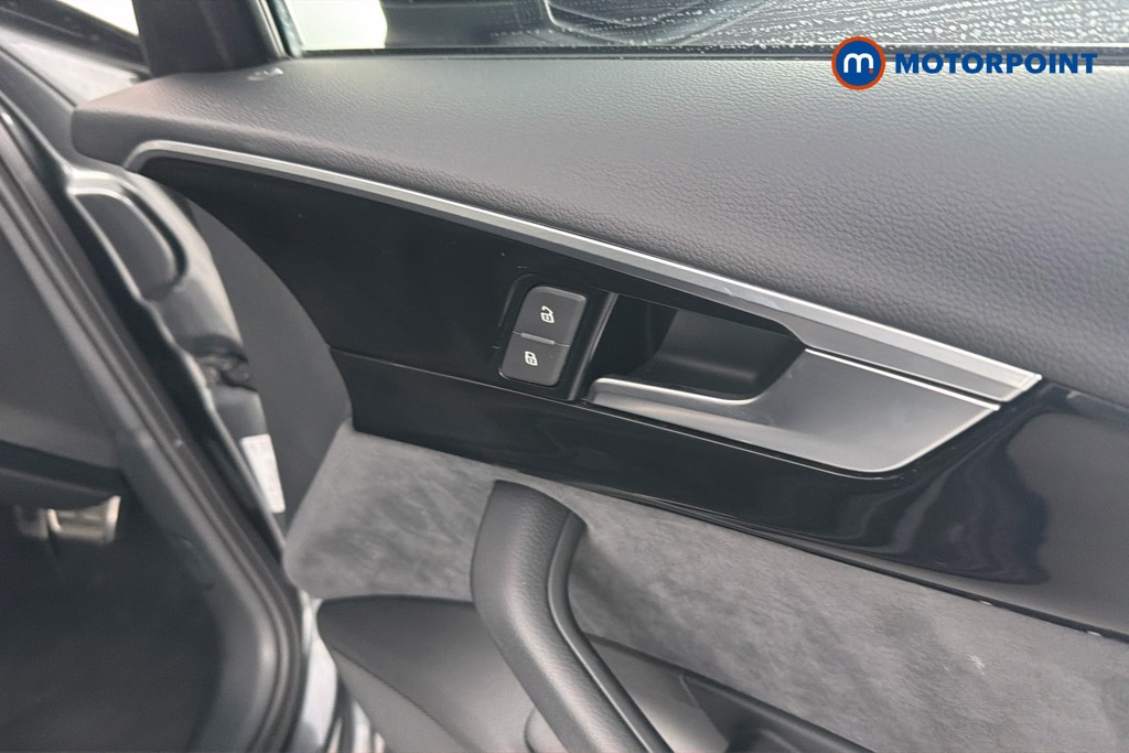 Audi A4 Black Edition Automatic Petrol Saloon - Stock Number (1649932) - 42nd supplementary image