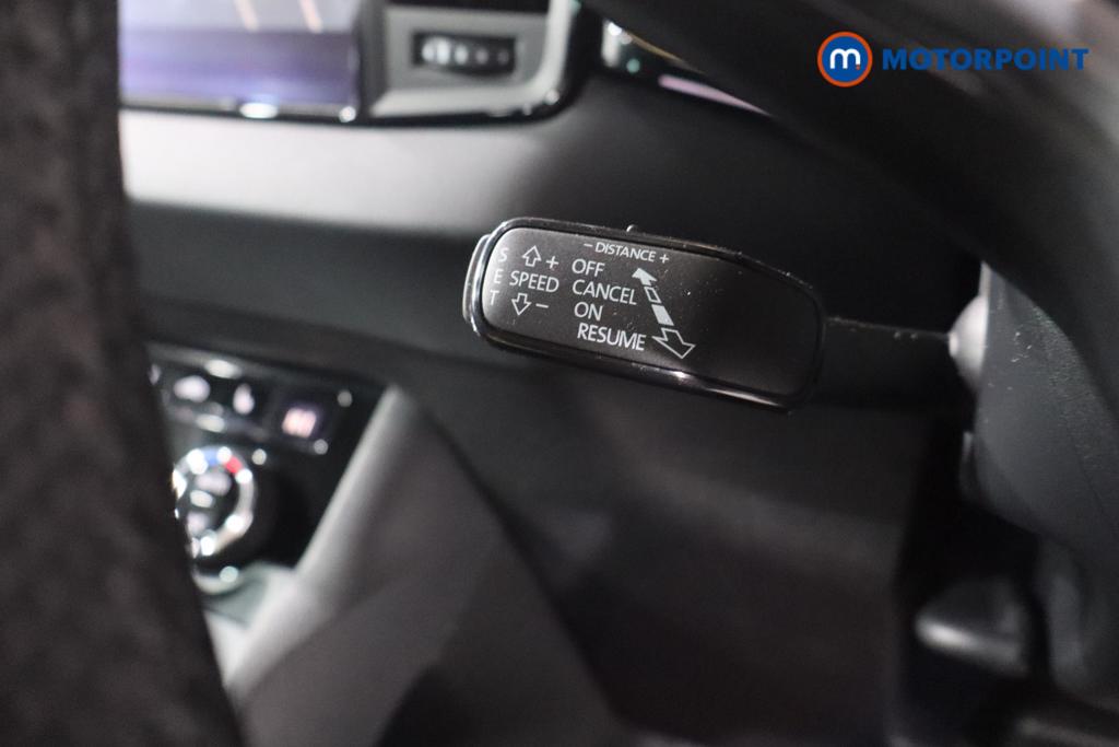 Skoda Karoq Sportline Edition Automatic Petrol SUV - Stock Number (1649949) - 8th supplementary image