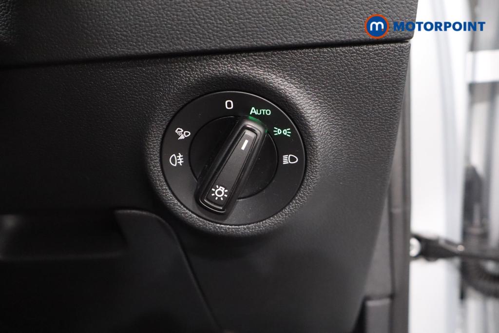 Skoda Karoq Sportline Edition Automatic Petrol SUV - Stock Number (1649949) - 9th supplementary image