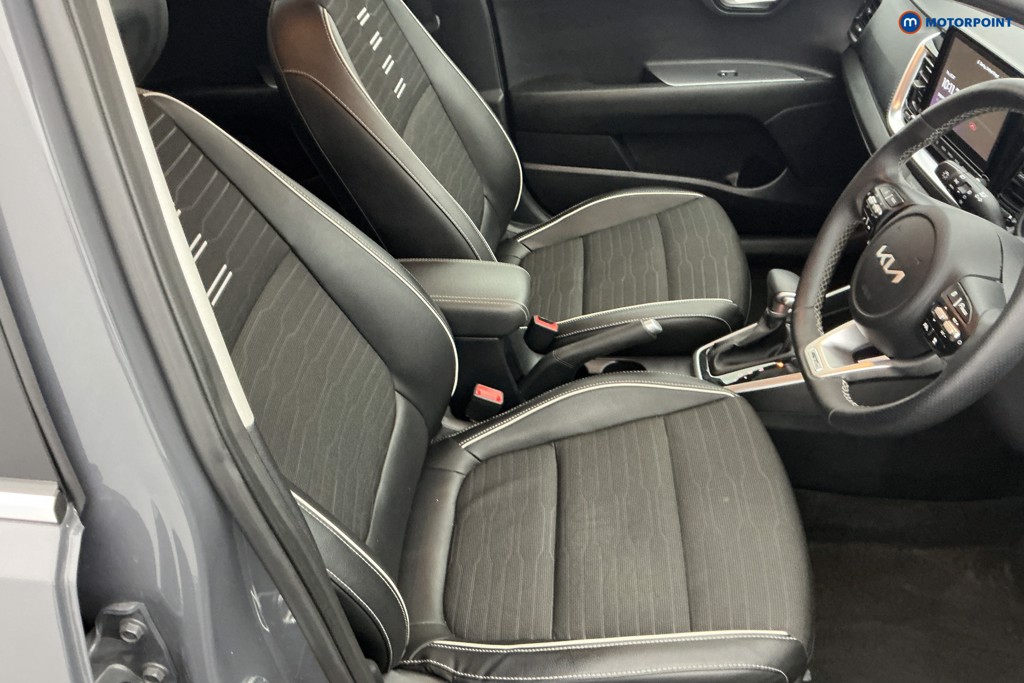 KIA Stonic Gt-Line S Automatic Petrol SUV - Stock Number (1650300) - 5th supplementary image