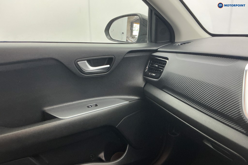 KIA Stonic Gt-Line S Automatic Petrol SUV - Stock Number (1650300) - 18th supplementary image