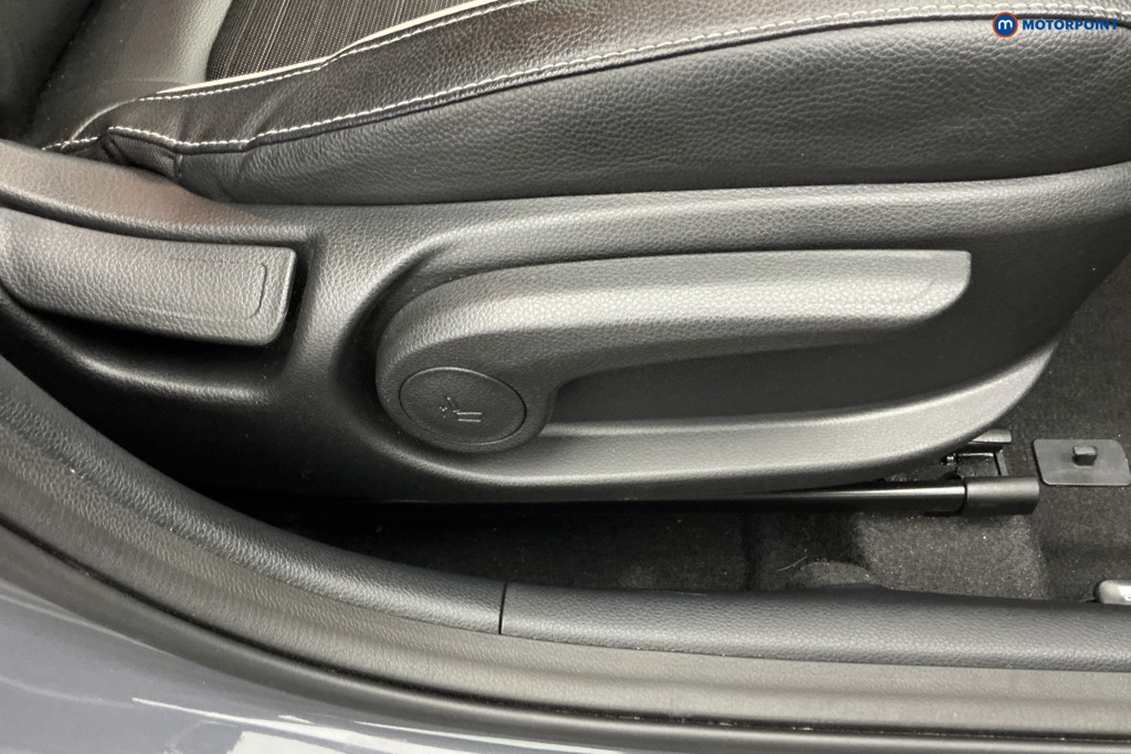 KIA Stonic Gt-Line S Automatic Petrol SUV - Stock Number (1650300) - 22nd supplementary image