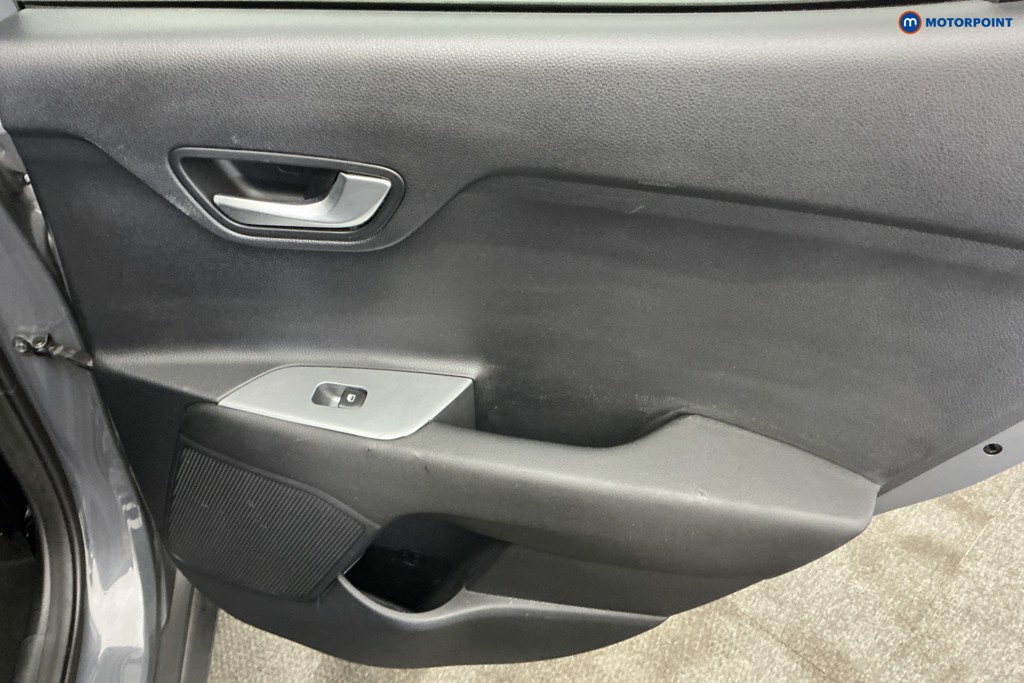 KIA Stonic Gt-Line S Automatic Petrol SUV - Stock Number (1650300) - 25th supplementary image