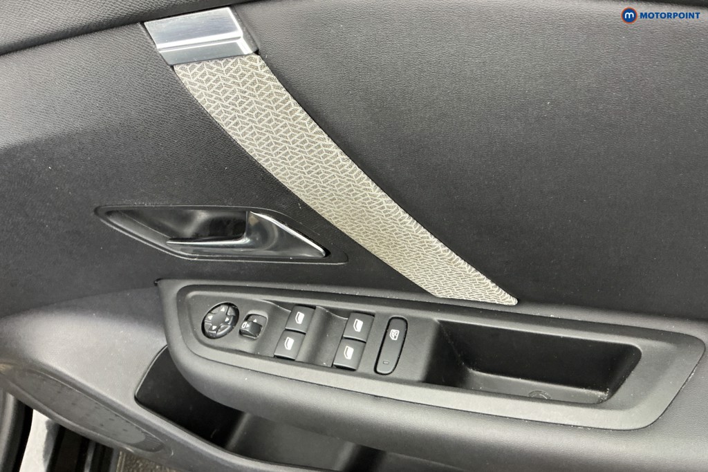 Citroen C4 Shine Plus Automatic Petrol Hatchback - Stock Number (1650319) - 24th supplementary image