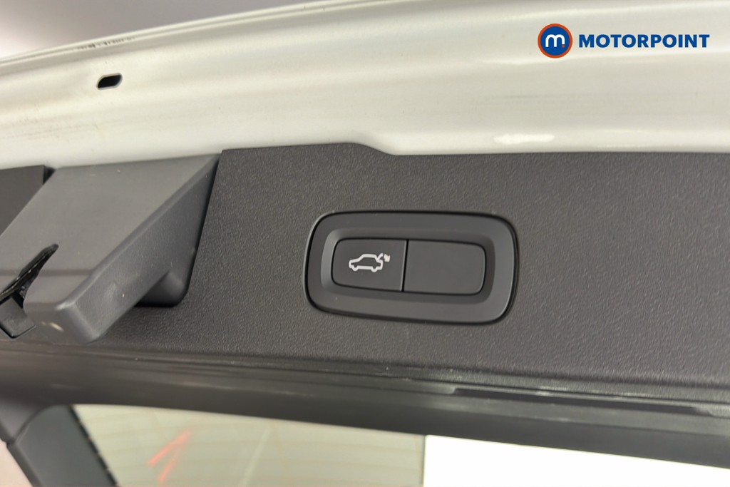 Volvo V60 Momentum Automatic Petrol Estate - Stock Number (1650593) - 35th supplementary image