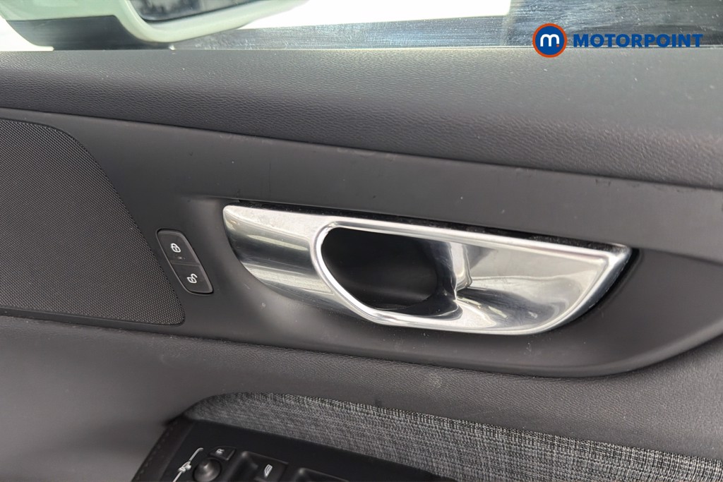 Volvo V60 Momentum Automatic Petrol Estate - Stock Number (1650593) - 42nd supplementary image