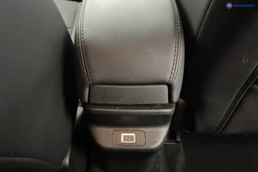 Jeep Avenger Summit Manual Petrol SUV - Stock Number (1651422) - 10th supplementary image