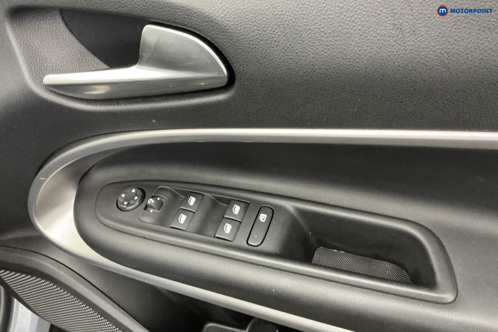 Jeep Avenger Summit Manual Petrol SUV - Stock Number (1651422) - 25th supplementary image