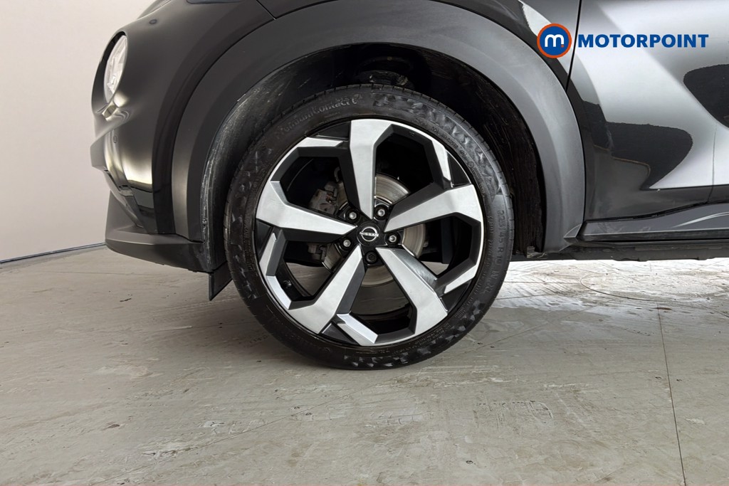 Nissan Juke Tekna Manual Petrol SUV - Stock Number (1651423) - 47th supplementary image