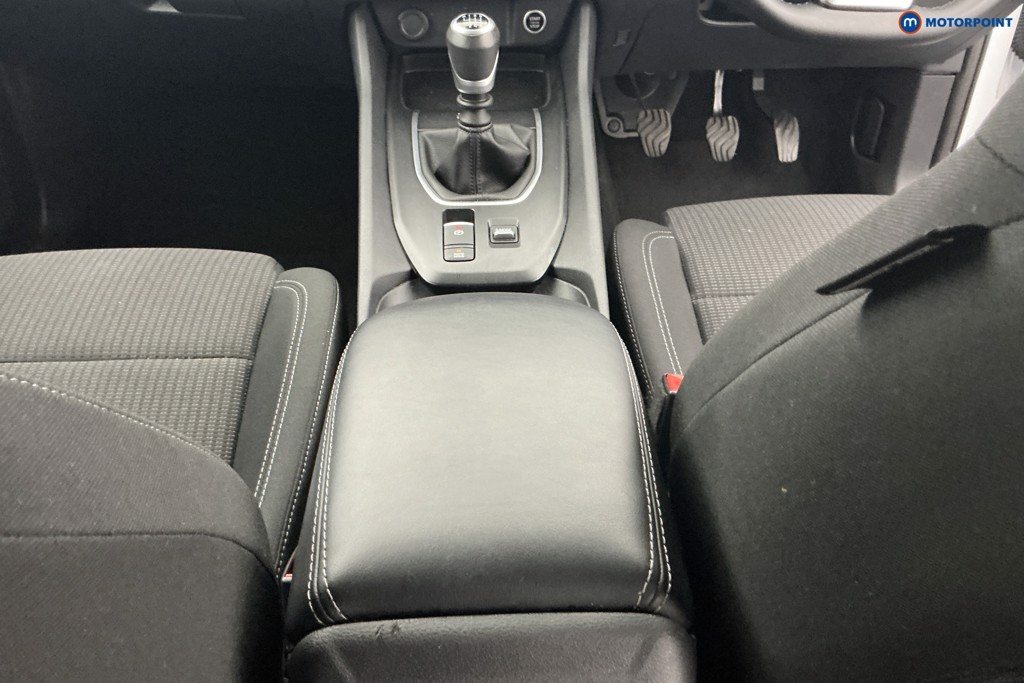 Nissan Qashqai Acenta Premium Manual Petrol SUV - Stock Number (1651811) - 11th supplementary image