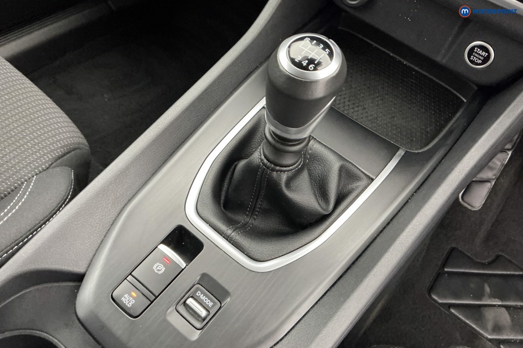 Nissan Qashqai Acenta Premium Manual Petrol SUV - Stock Number (1651811) - 15th supplementary image