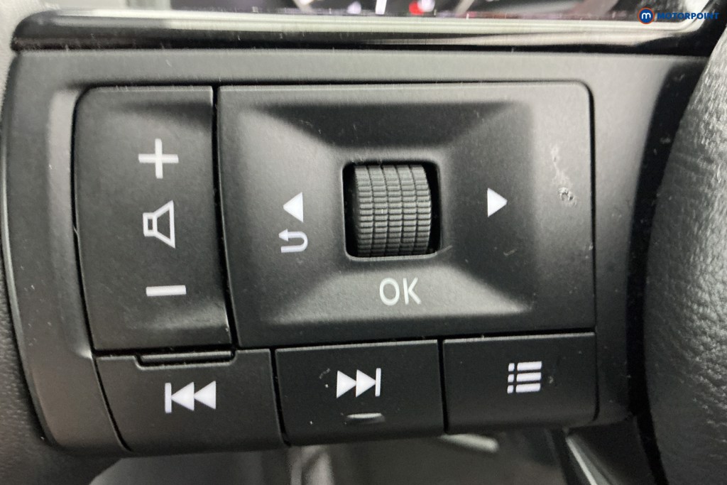 Nissan Qashqai Acenta Premium Manual Petrol SUV - Stock Number (1651811) - 20th supplementary image