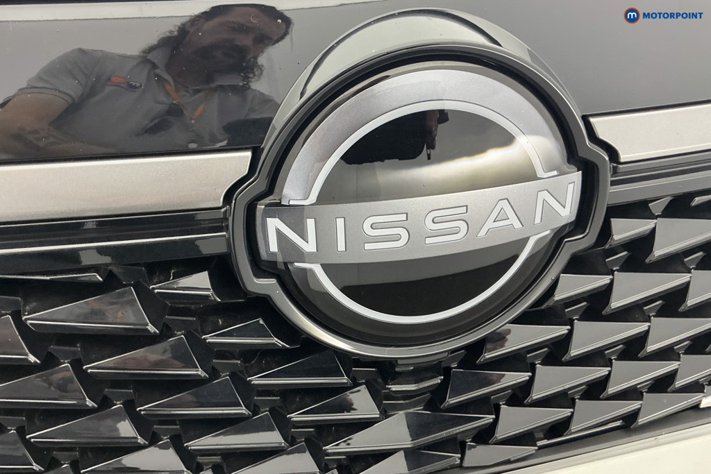 Nissan Qashqai Acenta Premium Manual Petrol SUV - Stock Number (1651811) - 28th supplementary image