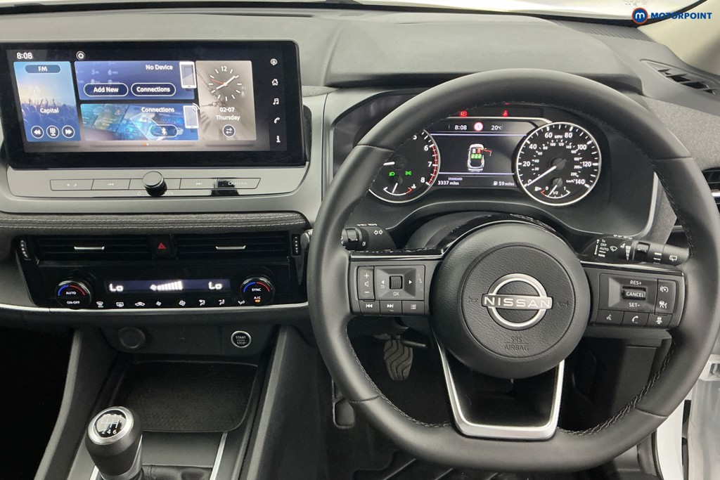 Nissan Qashqai Acenta Premium Manual Petrol SUV - Stock Number (1651811) - 1st supplementary image