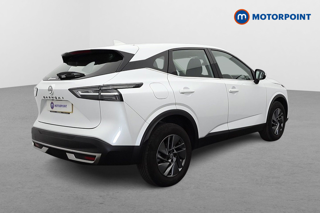 Nissan Qashqai Acenta Premium Manual Petrol SUV - Stock Number (1651811) - Drivers side rear corner