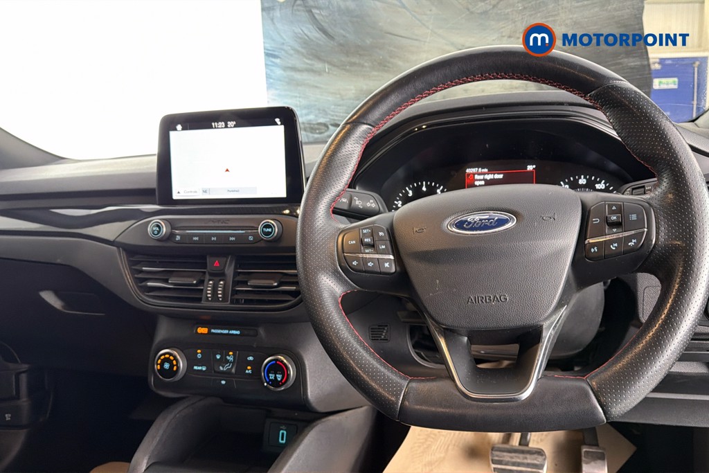 Ford Focus St-Line Automatic Petrol Hatchback - Stock Number (1652086) - 2nd supplementary image