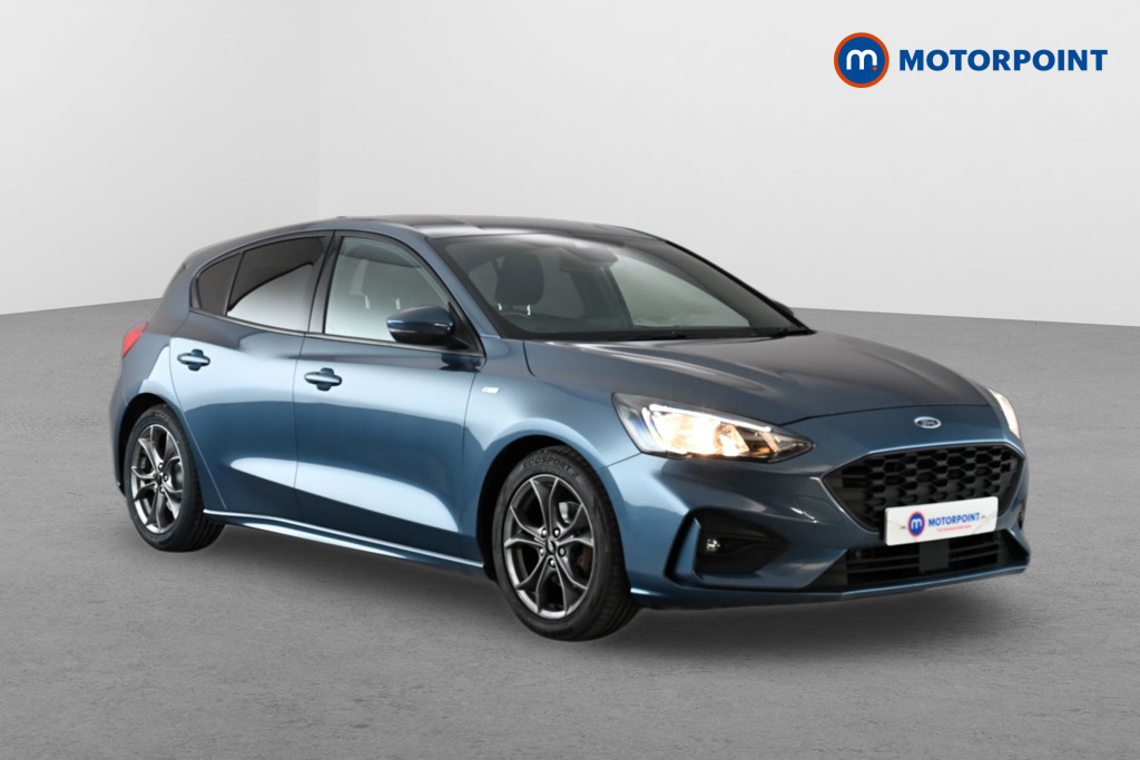 Ford Focus St-Line Automatic Petrol Hatchback - Stock Number (1652086) - Drivers side front corner