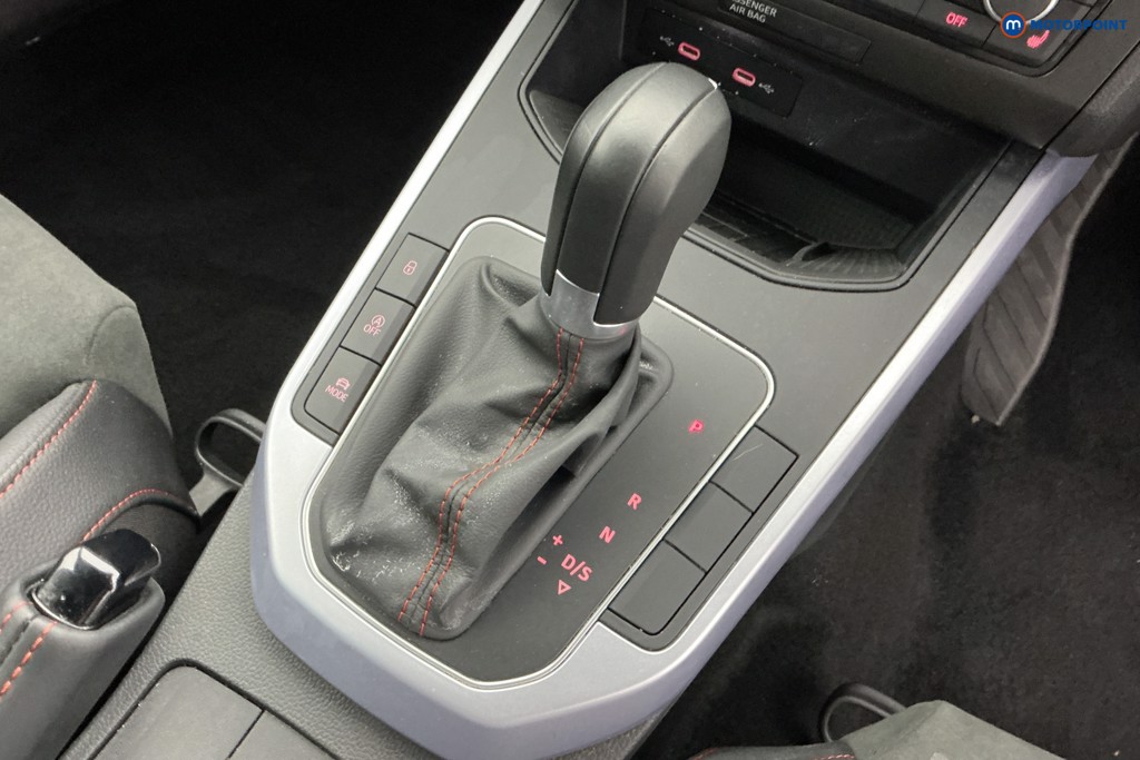 Seat Arona Fr Sport Automatic Petrol SUV - Stock Number (1652356) - 15th supplementary image