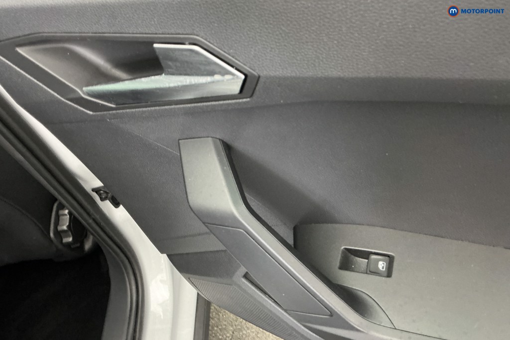Seat Arona Fr Sport Automatic Petrol SUV - Stock Number (1652356) - 27th supplementary image