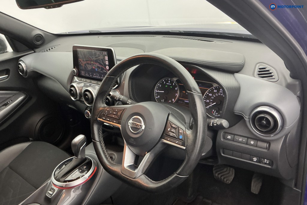 Nissan Juke Tekna Automatic Petrol SUV - Stock Number (1652378) - 8th supplementary image