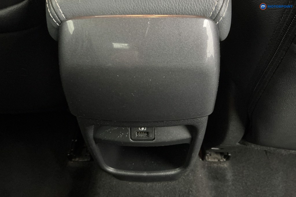 Nissan Juke Tekna Automatic Petrol SUV - Stock Number (1652378) - 10th supplementary image