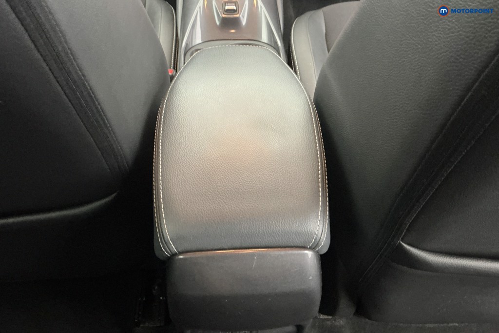 Nissan Juke Tekna Automatic Petrol SUV - Stock Number (1652378) - 11th supplementary image