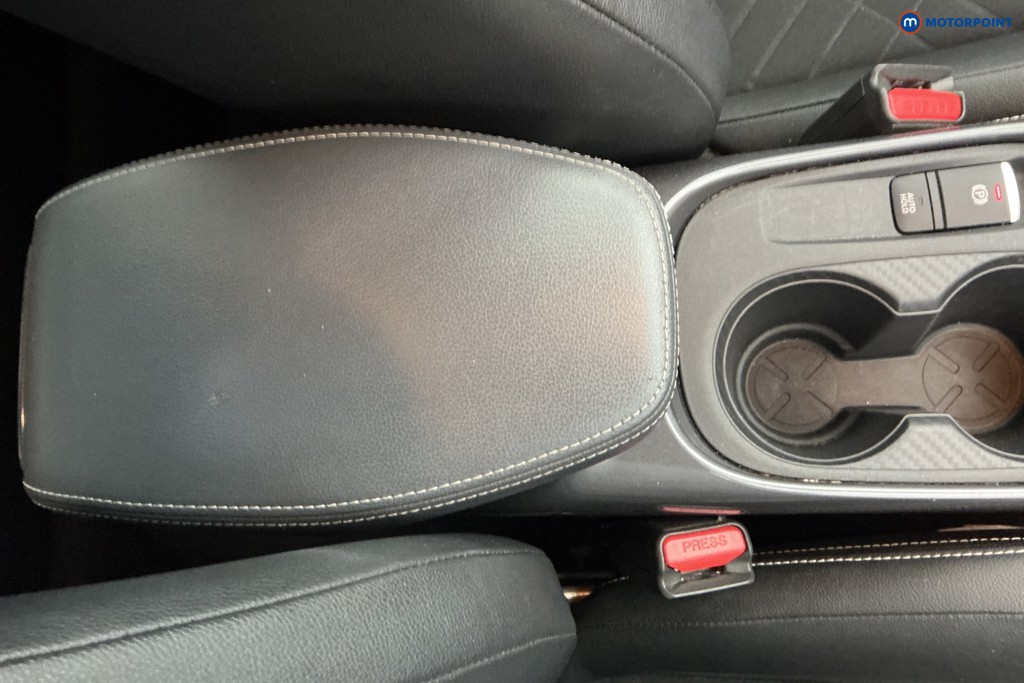 Nissan Juke Tekna Automatic Petrol SUV - Stock Number (1652378) - 13th supplementary image