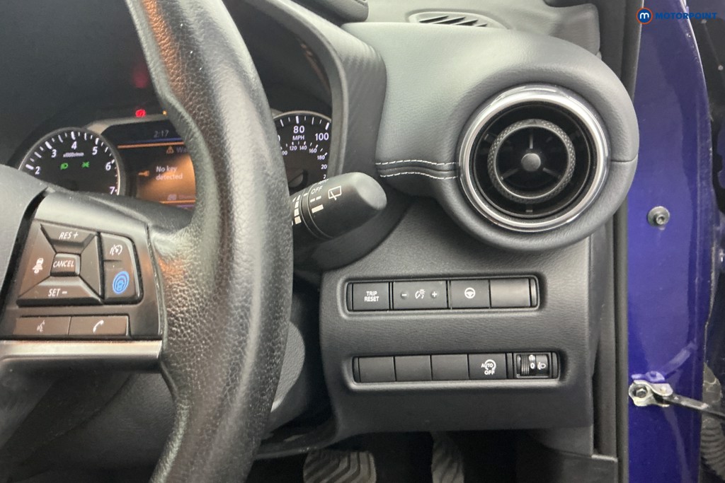 Nissan Juke Tekna Automatic Petrol SUV - Stock Number (1652378) - 22nd supplementary image