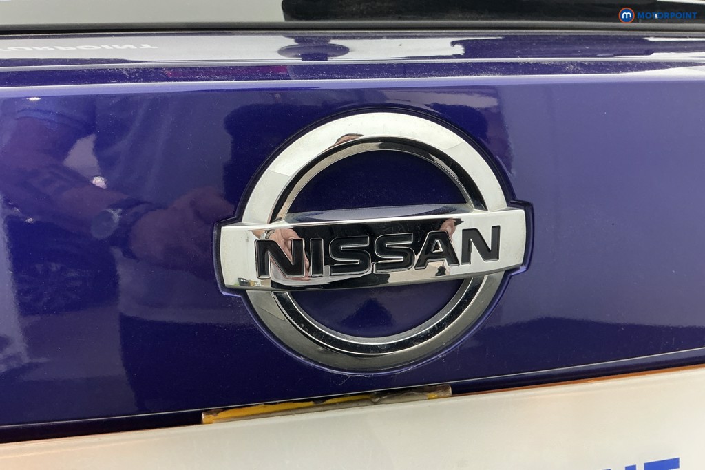 Nissan Juke Tekna Automatic Petrol SUV - Stock Number (1652378) - 32nd supplementary image